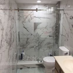 Shower Glas For Sale/ Vidrio Para Baño En Venta