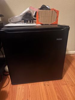 Everything must go sale