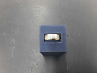 Yellow Gold 10k (.417) 2.8 grams Size 11
