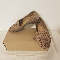 Shoes Size 7 Make An offer