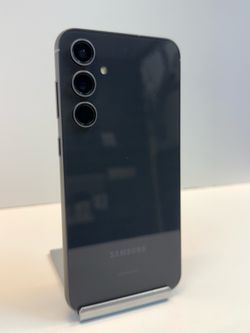 Samsung Galaxy S23FE 128gb. ( Unlocked Phone )