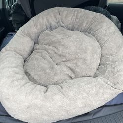 High End Large Calming Donut Dog Bed