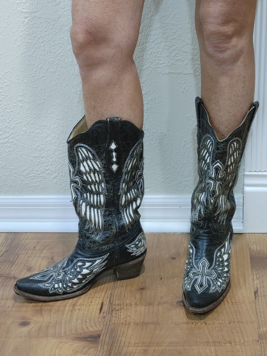 Black White Wings Cowboy Boots. Size 9 But Fits 8