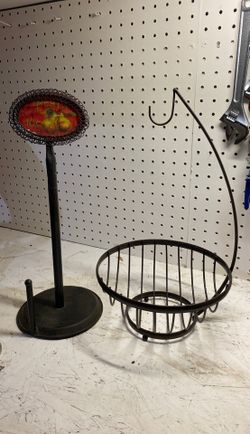 paper towel holder and fruit basket