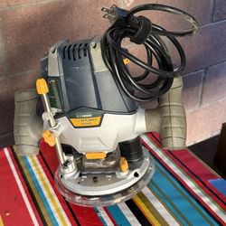 Chicago Electric 1 1/2 HP Variable Speed Plunge Router (Used)
