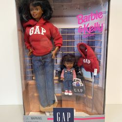 Gap Barbie and Kelly Special Edition