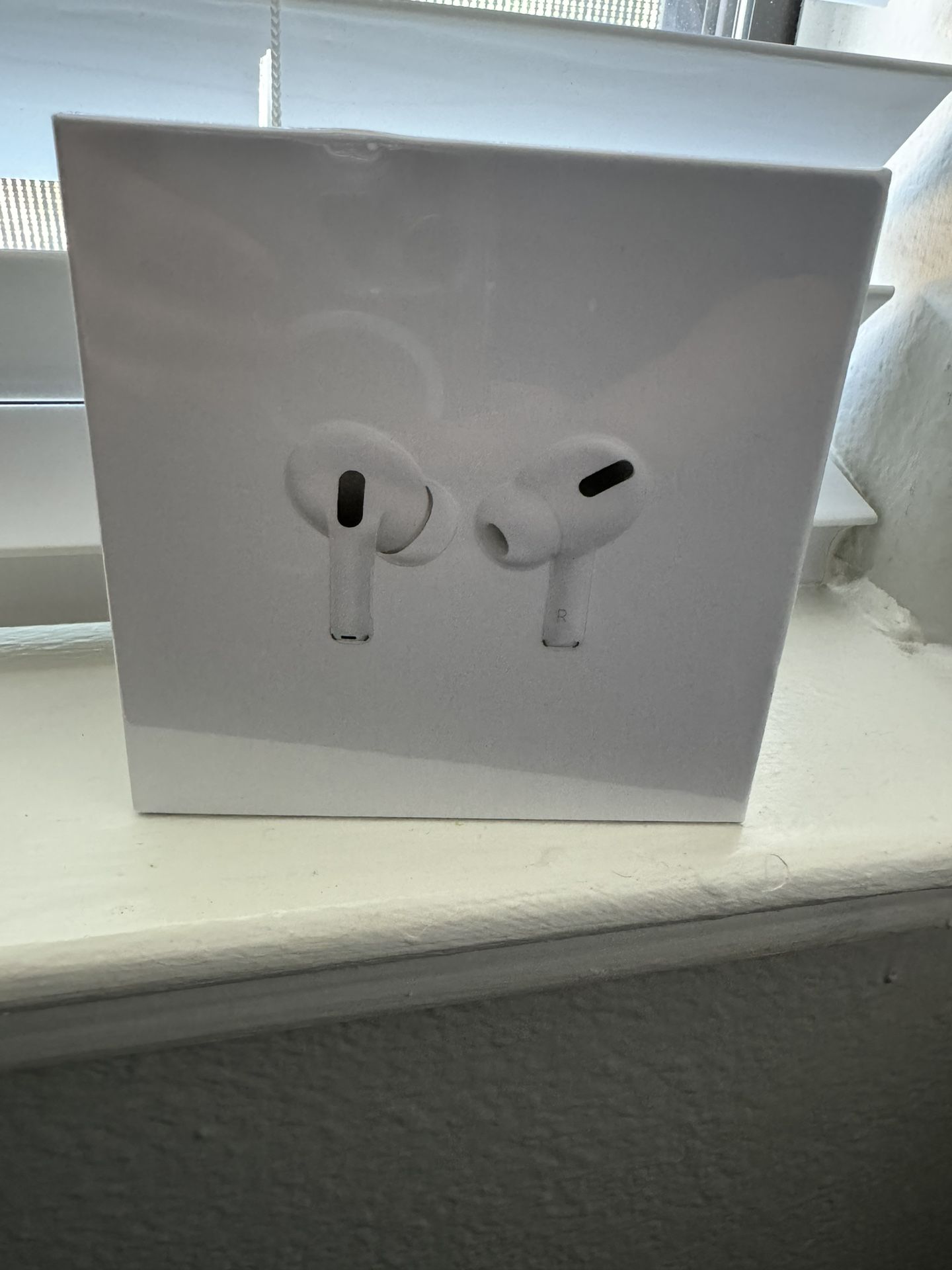 AirPods Pro (Brand New) 