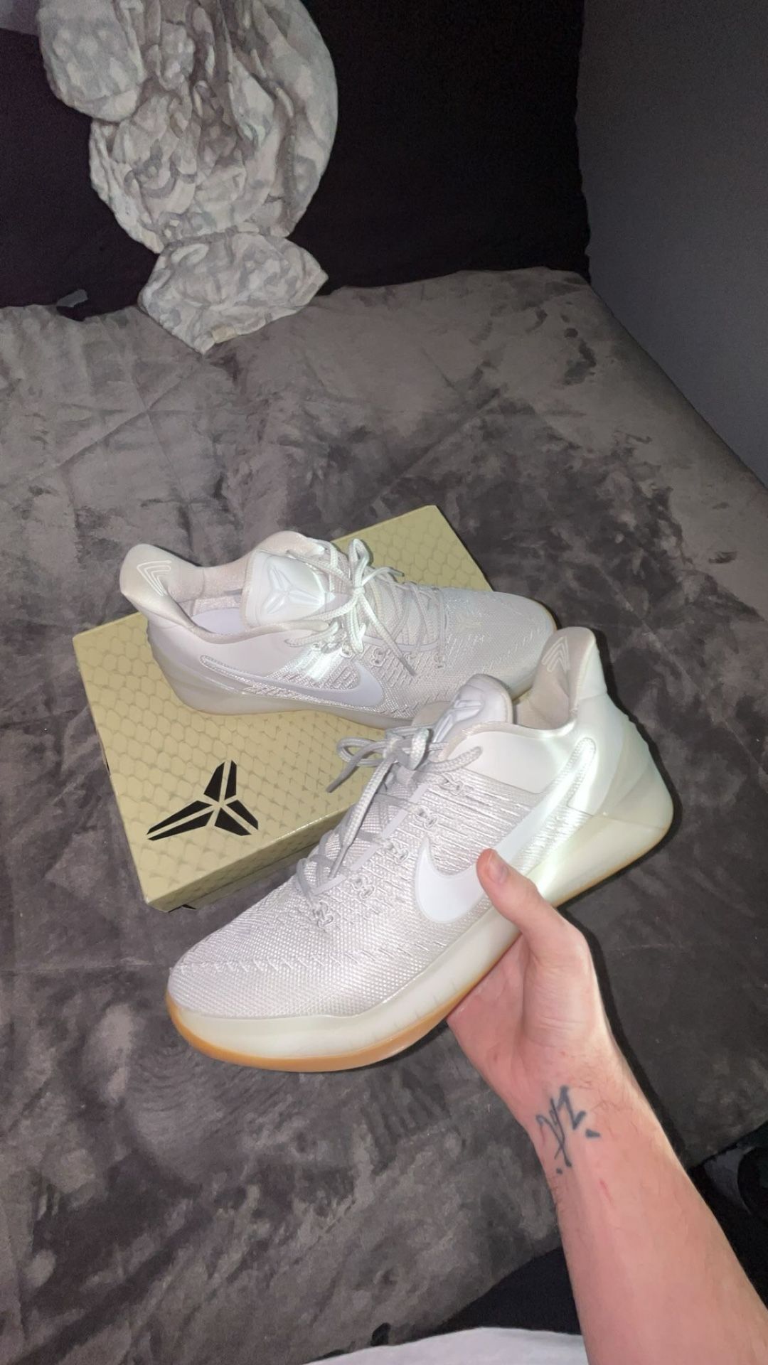 Kobe A.D. Light Bone (2017) *sold