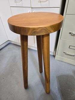 Plant Stand/Accent Table