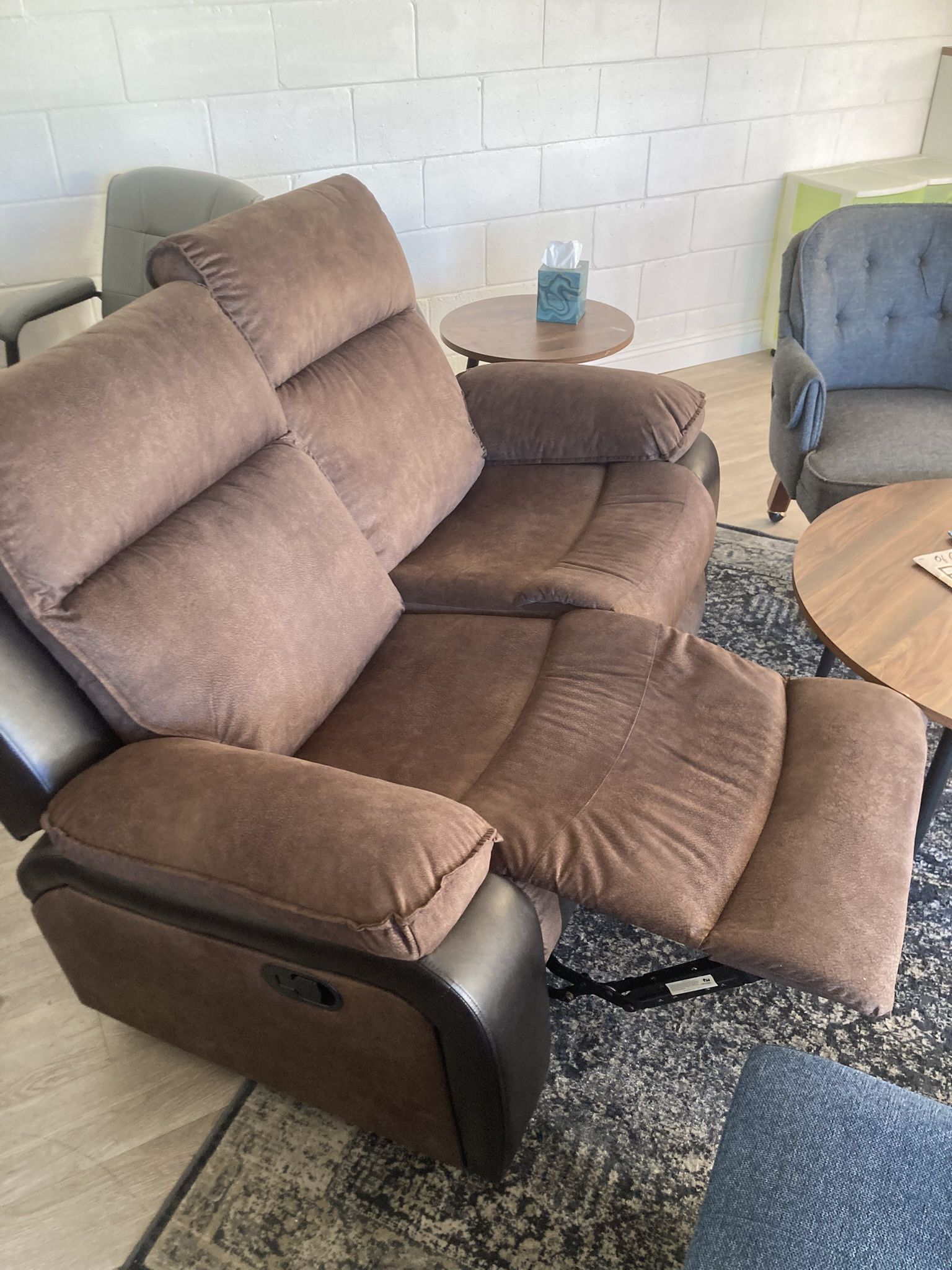 Brown Double-Recliner Loveseat