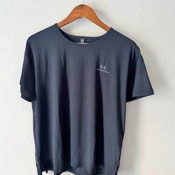 Under Armour shirt new with tag