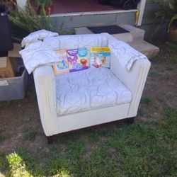 Nursery Reading Chair Baby Bedroom 