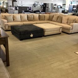 Rawcliffe 4pc Sectional