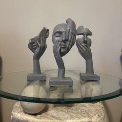 Creative Abstract Decor Statue Face & Hand Statues and Sculptures 