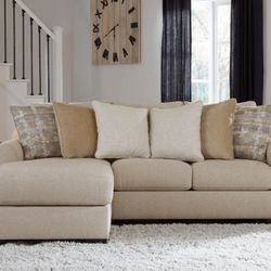 Ingleside LAF Sectional Set

