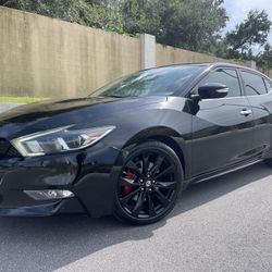 2017 NISSAN MAXIMA (MIDNIGHT EDITION)