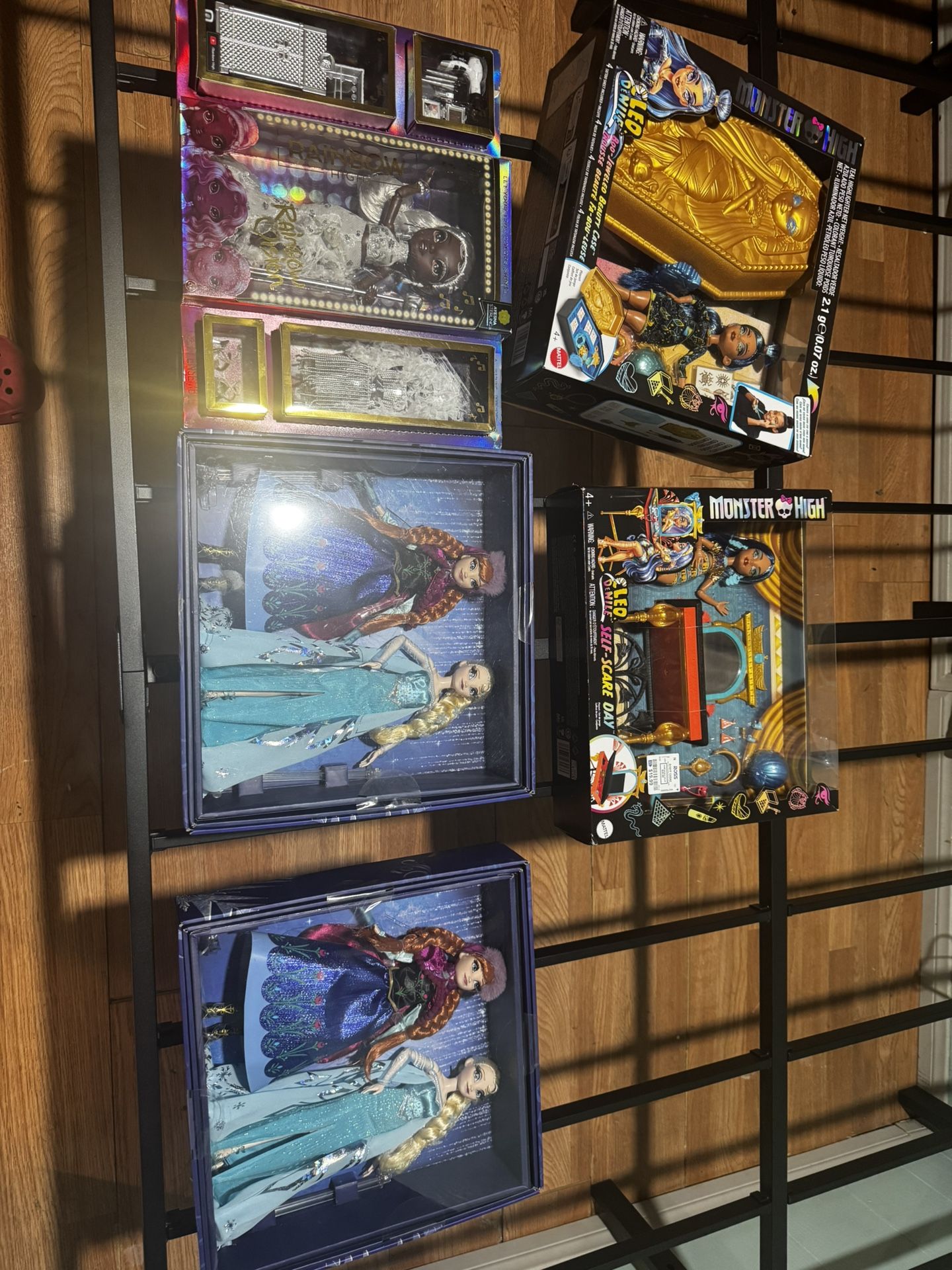 Monster high Y Disney Dolls