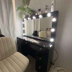 Black Vanity with mirror lights