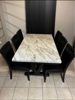 Dining set