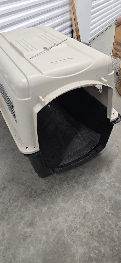 Xtra Large Dog Kennel