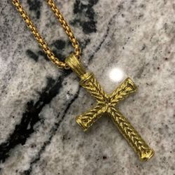 GOLD TONE YURMAN  STYLE ROLO NECKLACE WITH CROSS
