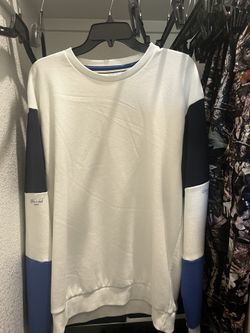White Sweatshirt 