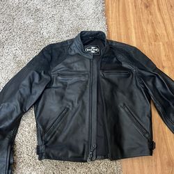 River Road Black Leather Motorcycle Jacket – Men’s Size L – Excellent Condition