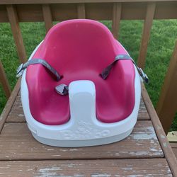 Bumbo Chair With Tray 