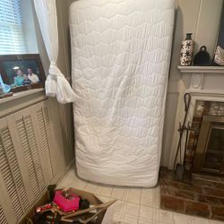 Clean Twin Mattress 