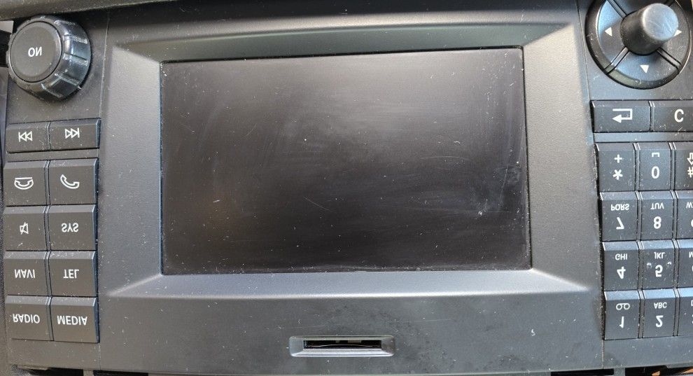 Mercedes Sprinter Van Radio