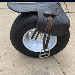 Flat Saddle