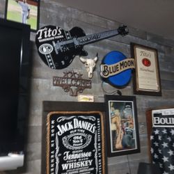 Metal Cigar City Sign 