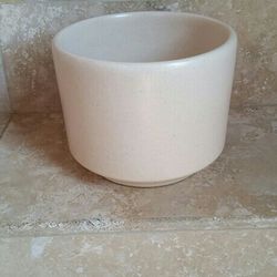 Ceramic Flower Pot - Bone White