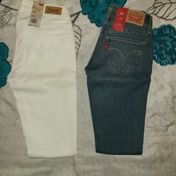 Levis/ Mudd