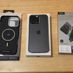 iPhone 16 Pro Max 256gb +  case + screen protectors