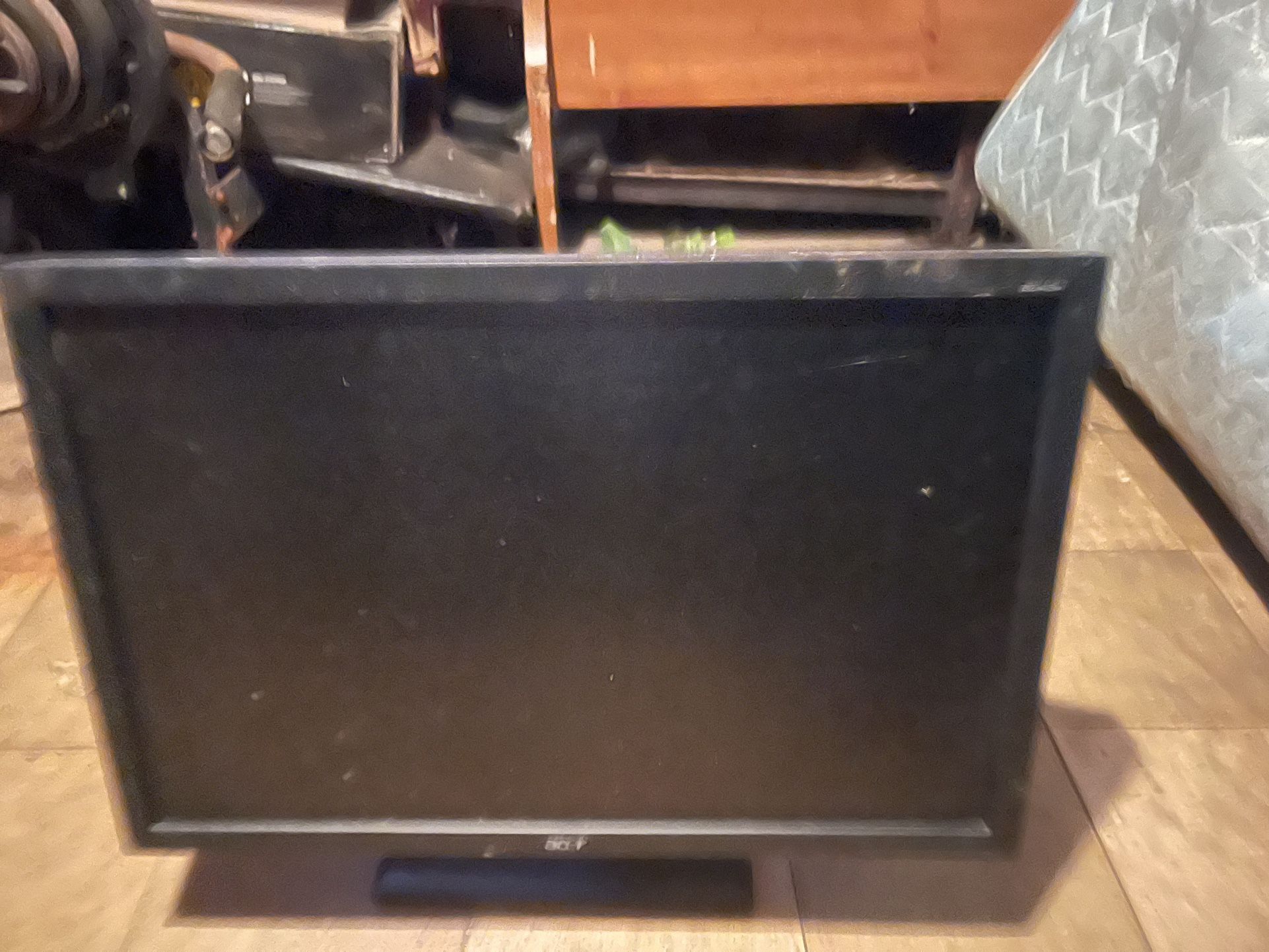 Computer Screens, Keyboards 