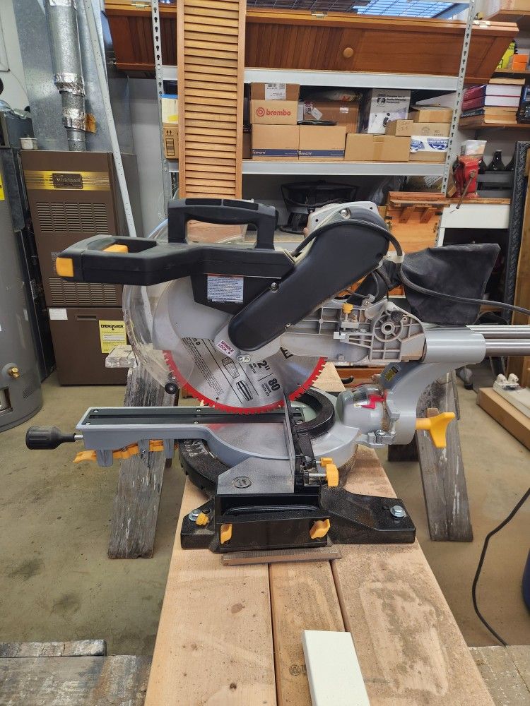 12" Dual Bevel Chicago Electric Miter Saw