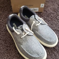 Sperry Shoes Brand New Size 7
