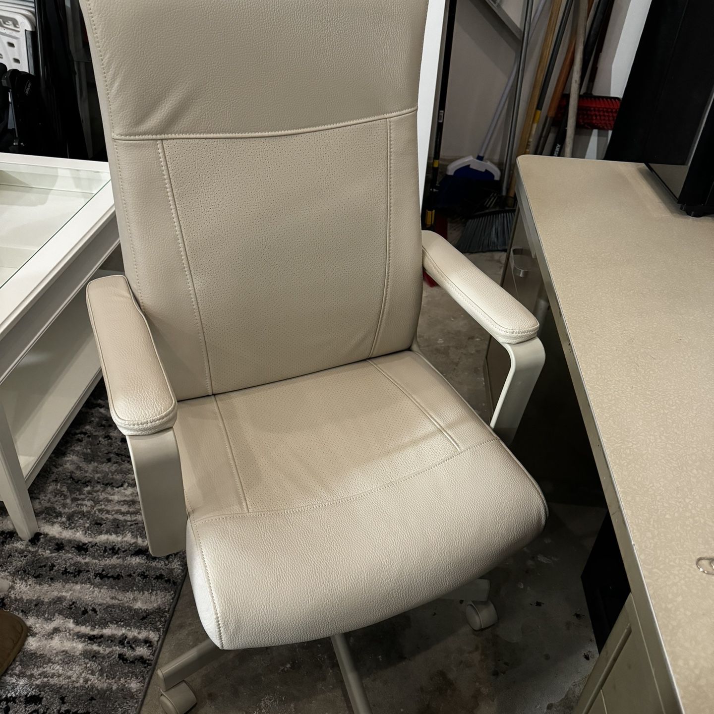 New Computer chair