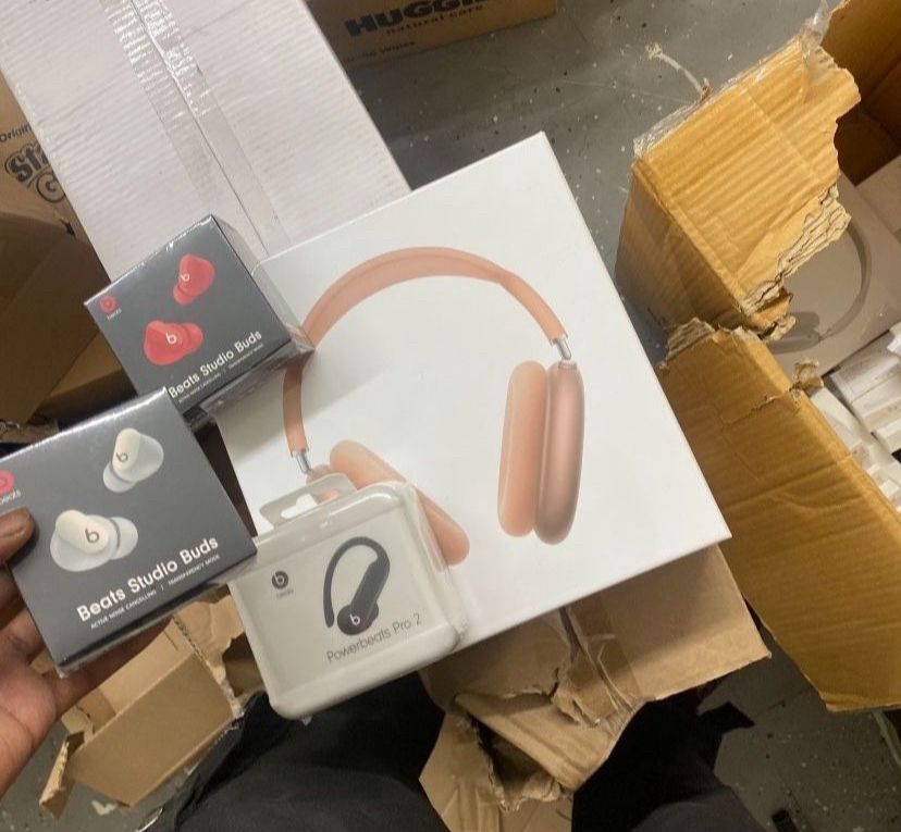 Beats Studio Buds or Powerbeats Pro 2,(takin Offers), (Pick Up Only)