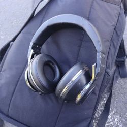 WAVZS Headphones
