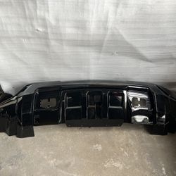 2021-2024 Chevrolet Tahoe Z71 Front Bumper BLACK COLOR USED
