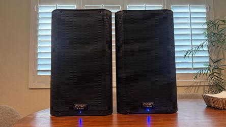 (2) QSC K12