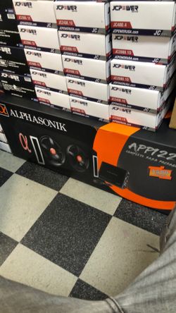 Alphasonik dual 12 inch subwoofer box with amp and wires
