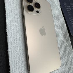 iPhone 16 Pro Max AT&T/Cricket 