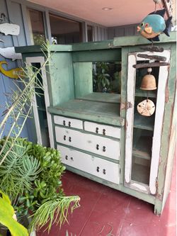 1920 built in buffet cabinet
