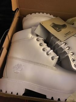 Brand new men’s timberlands size 10and 10 1/2