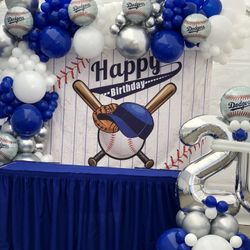 Dogers Balloons Garland 