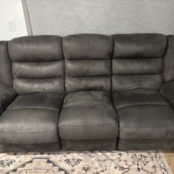 Dark Gray Recliner Sofa 3-Seater w/ Fold-Down Console