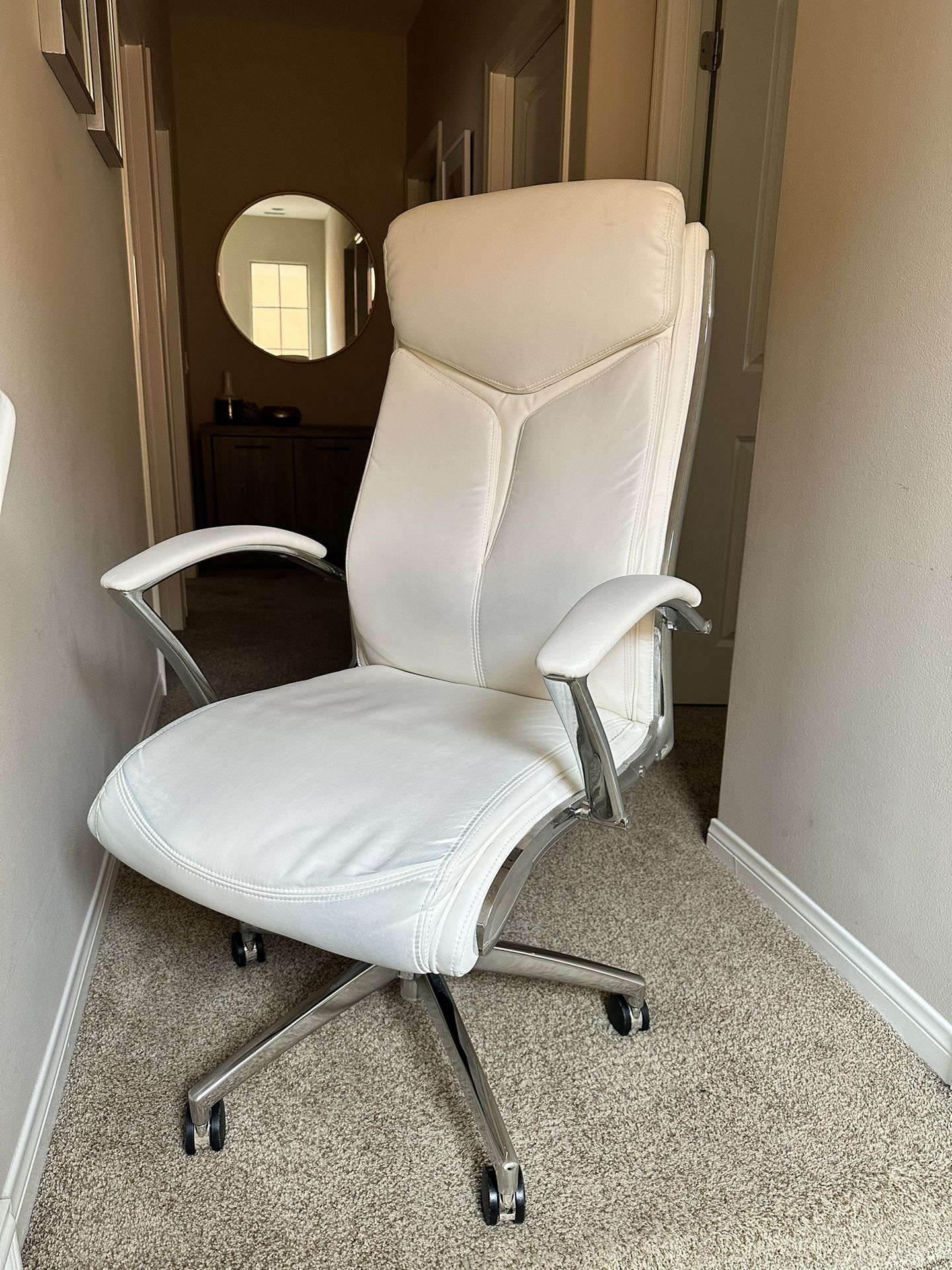 Executive Office Chair White